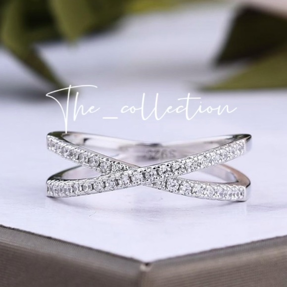 CRISS CROSS X WEDDING BAND IN STERLING SILVER - Picture 2 of 4